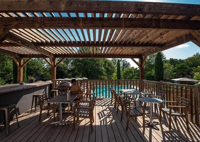 Beau Rivage Kamp alanı Navarrenx