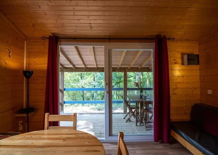 营地 Beau Rivage *