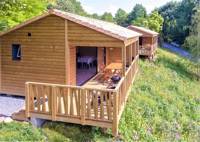 Beau Rivage 营地 *